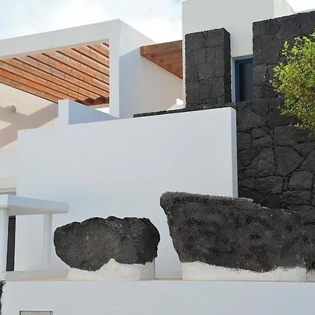 Miramar A5 Heated Pool Wifi Air Conditioning Beautiful Views Villa
