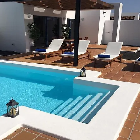 Miramar A5 Heated Pool Wifi Air Conditioning Beautiful Views Βίλα